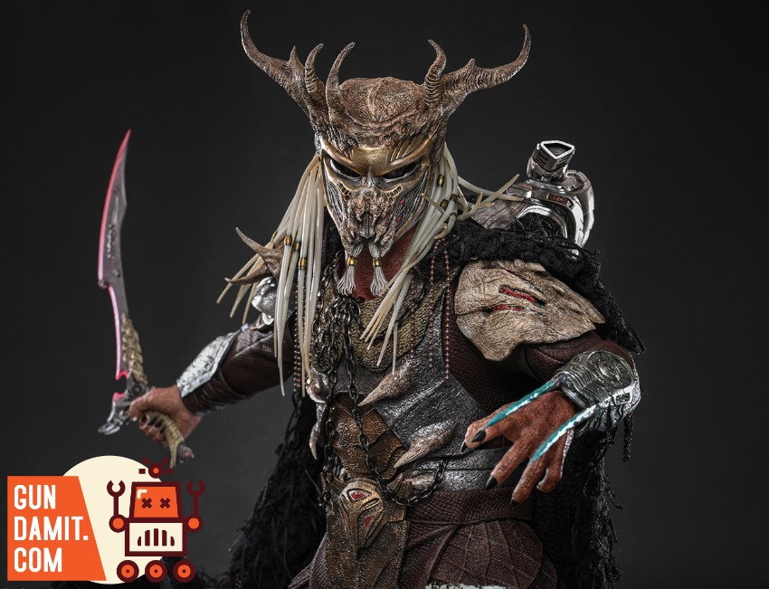 MMS863 Predator Badlands - view 10 Hot Toys Father Predator - view 10