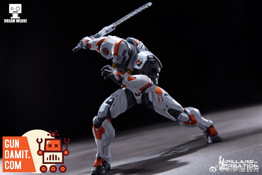 Dream Weave Kane Power Armor 1/12 lunging sword attack pose Dream Weave Kane Power Armor 1/12 lunging sword attack pose