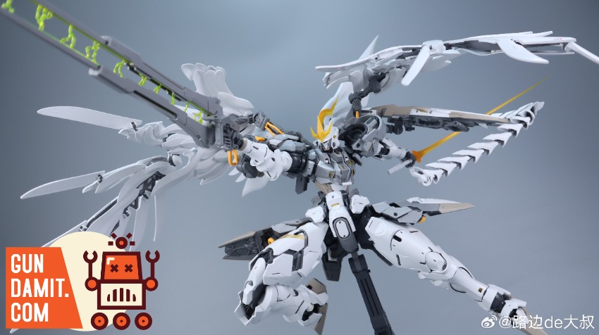 SW-MONUMENT-EX Gundam Kit - close-up detail Strange Work Monument EX 1/60 Gundam - close-up detail