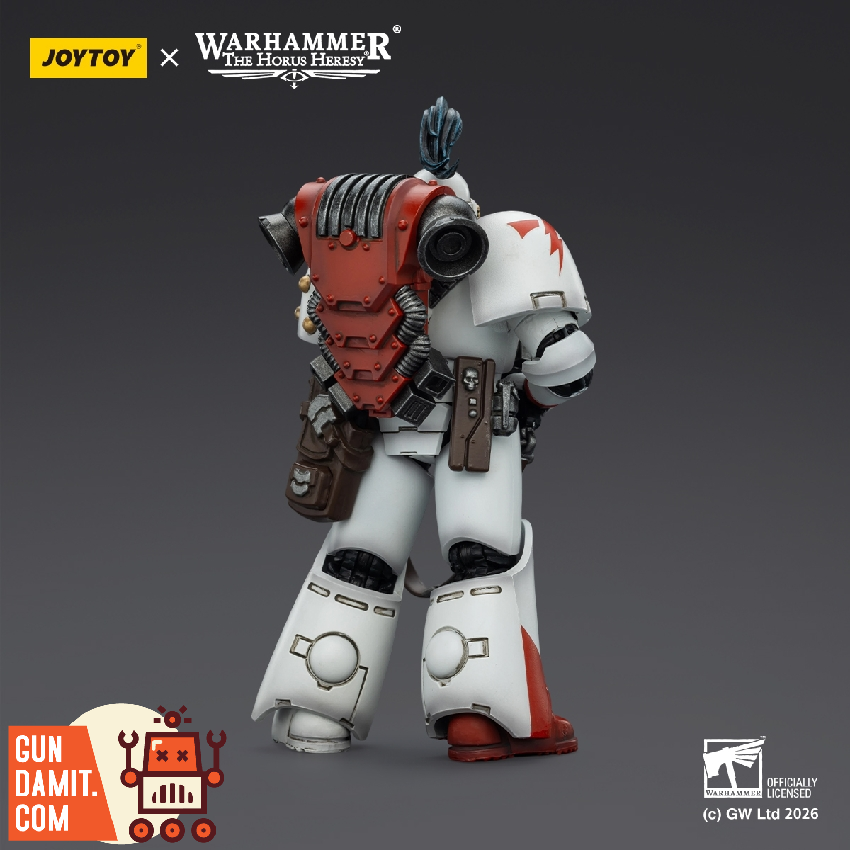 JT03356 White Scars - side view JoyToy White Scars Legionary - side view
