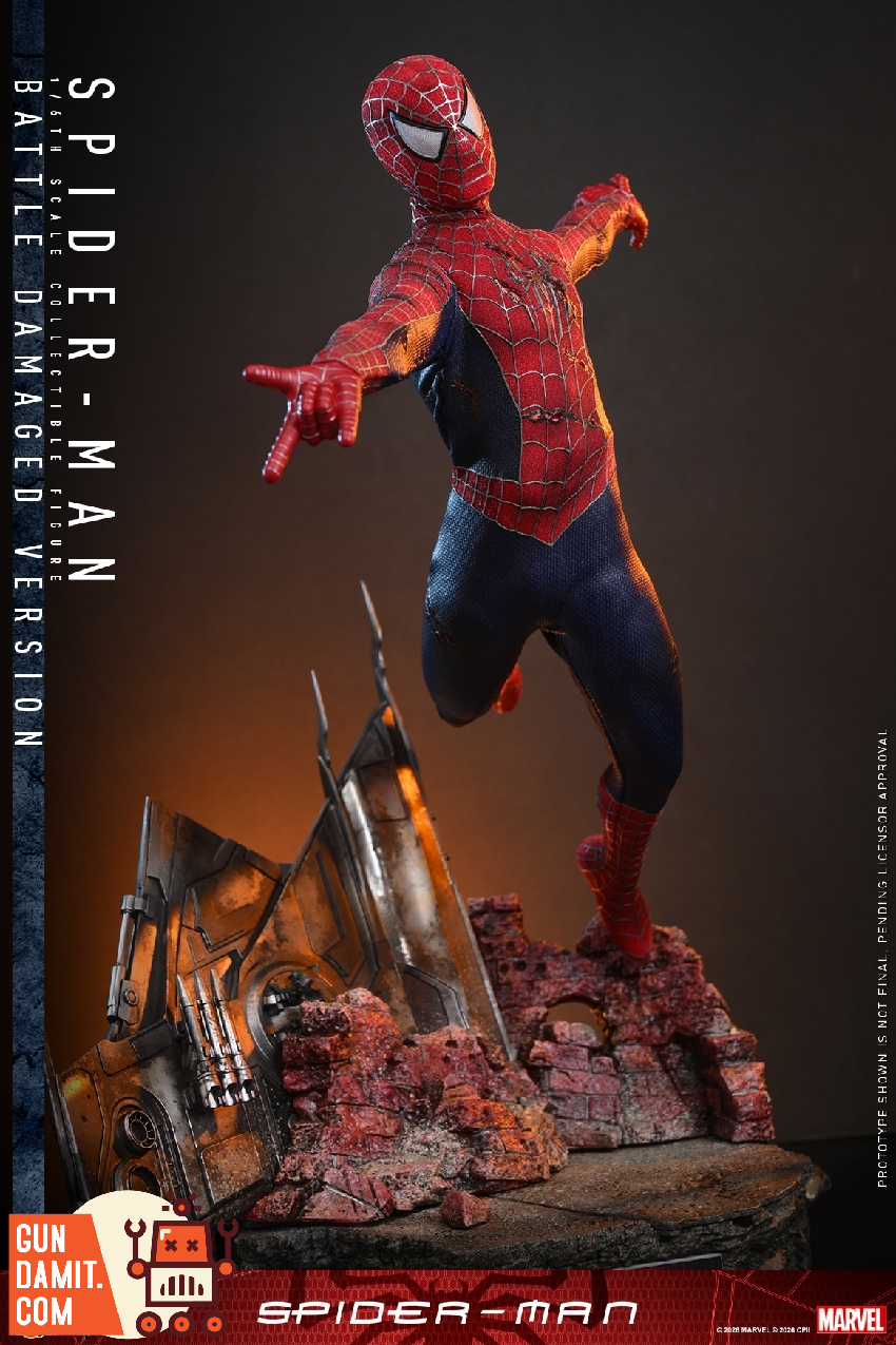 HT-MMS859 Spider-Man Battle Damaged - view 14 Hot Toys MMS859 Spider-Man Battle Damaged - view 14