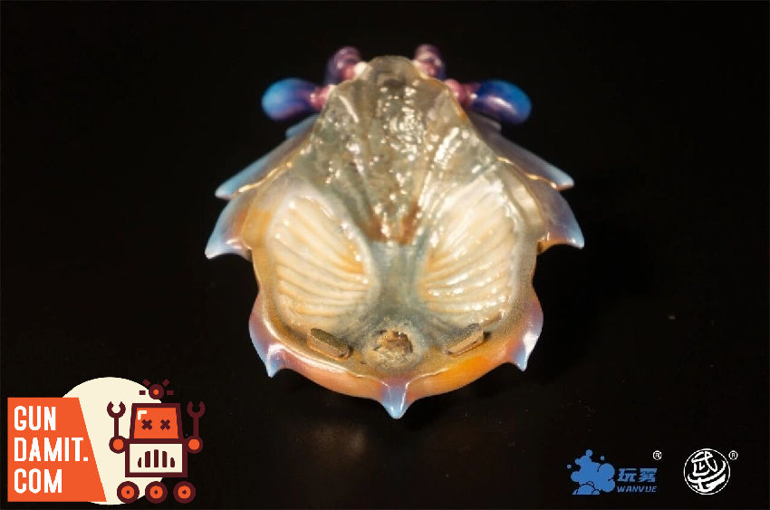 WWS-B-02 Craboid Blue - front view Warriors Workshop Tidal Craboid Blue - front view
