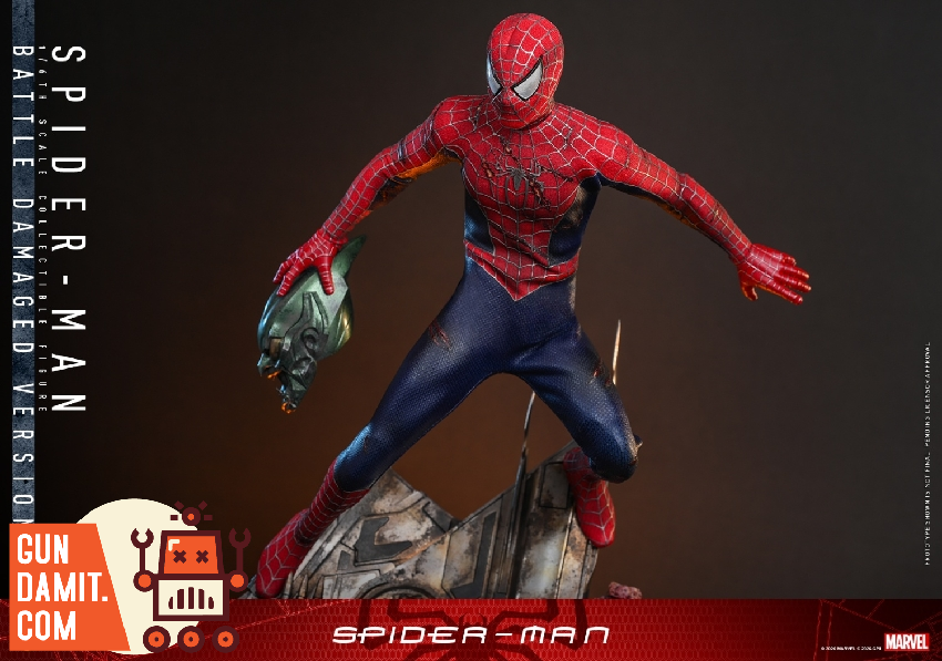 HT-MMS859 Spider-Man Battle Damaged - view 8 Hot Toys MMS859 Spider-Man Battle Damaged - view 8