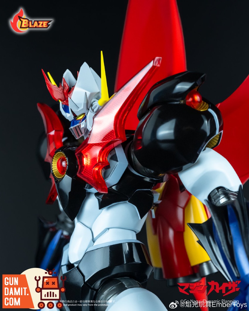 Mazinger Kaiser - view 5 Ember Toys Mazinger Kaiser Emperor - view 5