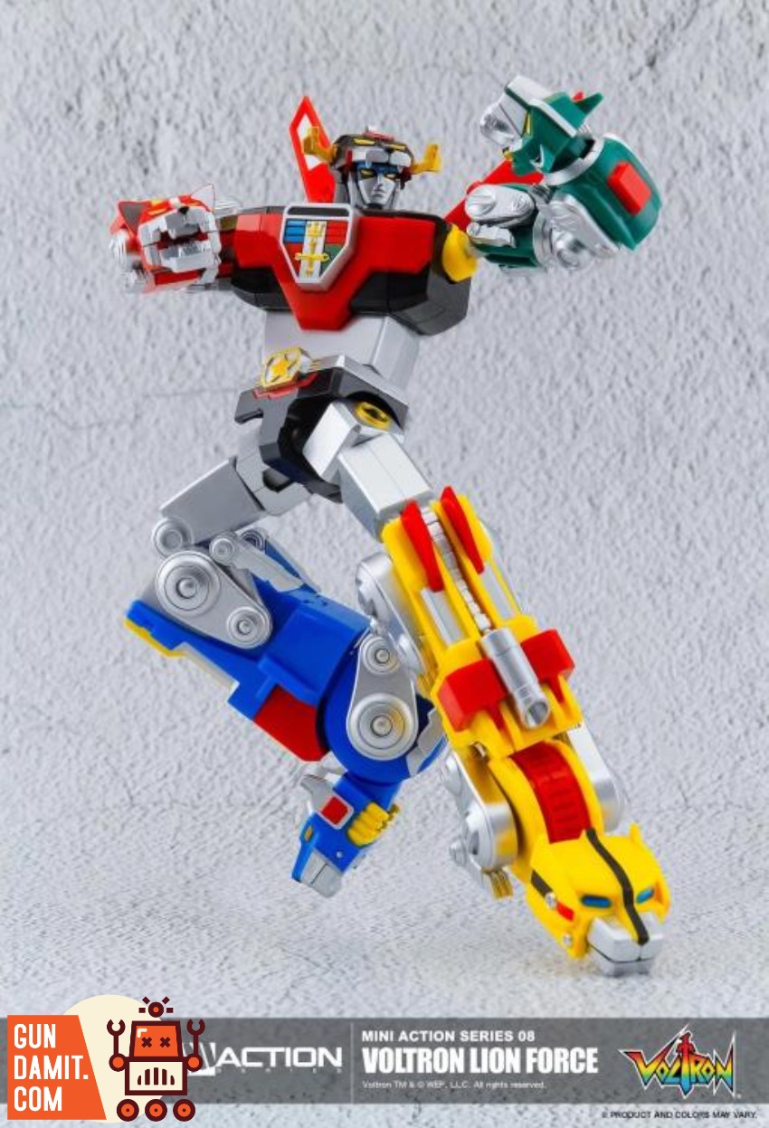 Action Toys Mini Action Voltron dynamic punch pose mid-air Action Toys Mini Action Voltron dynamic punch pose mid-air