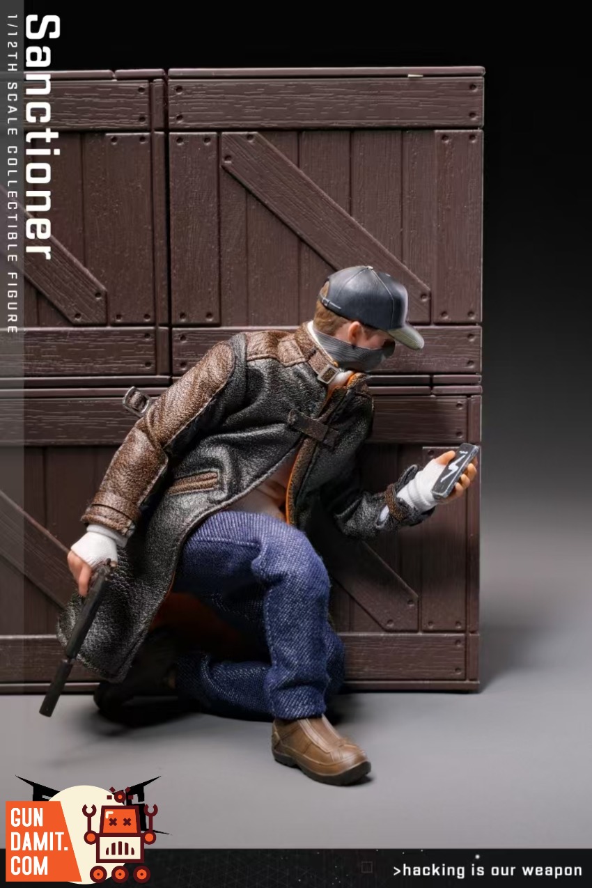 555toys Aiden Pearce Watch Dogs Figure - view 8 555T-PEARCE 555toys Watch Dogs Aiden Pearce 1/12 - view 8
