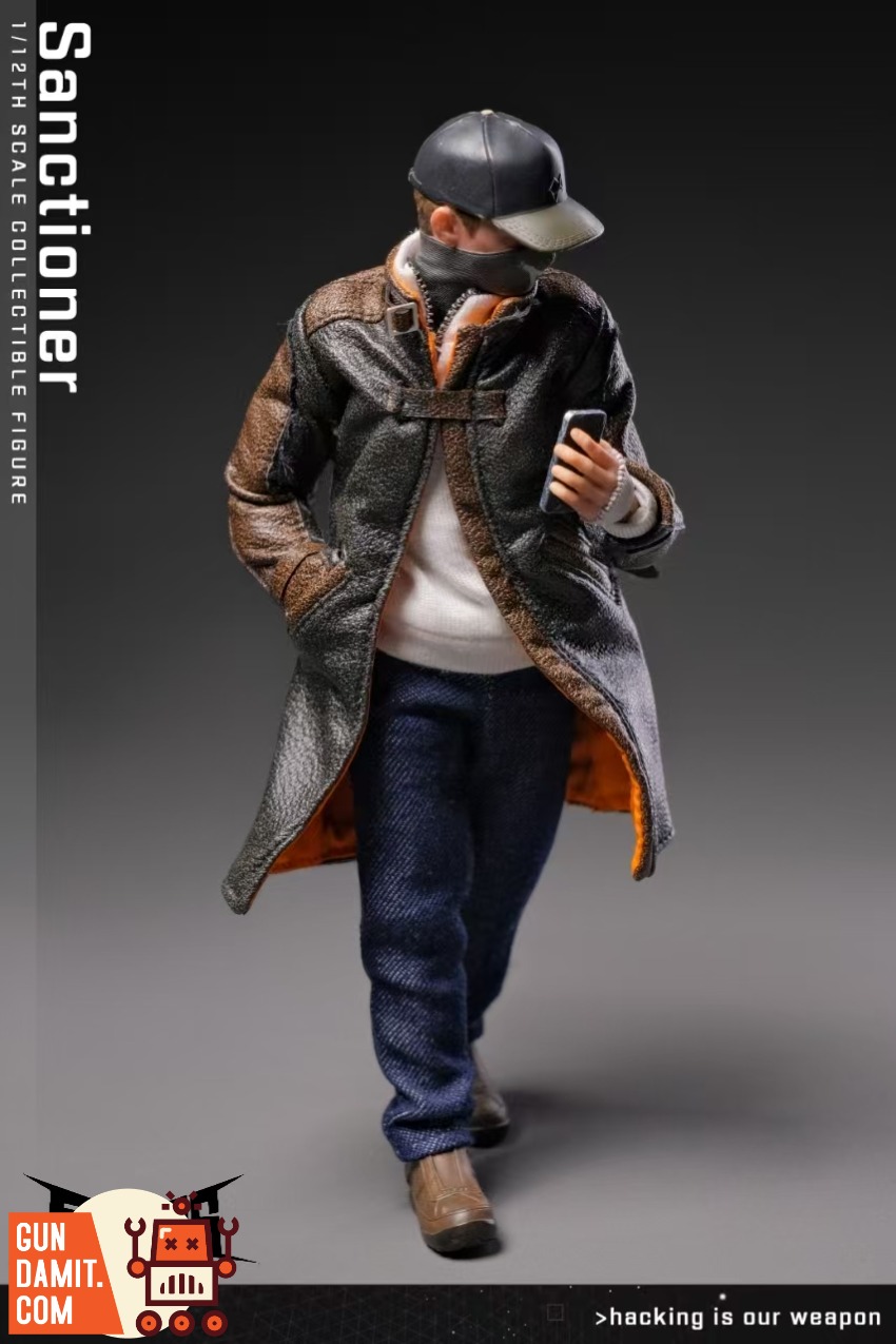 555toys Aiden Pearce Watch Dogs Figure - view 10 555T-PEARCE 555toys Watch Dogs Aiden Pearce 1/12 - view 10