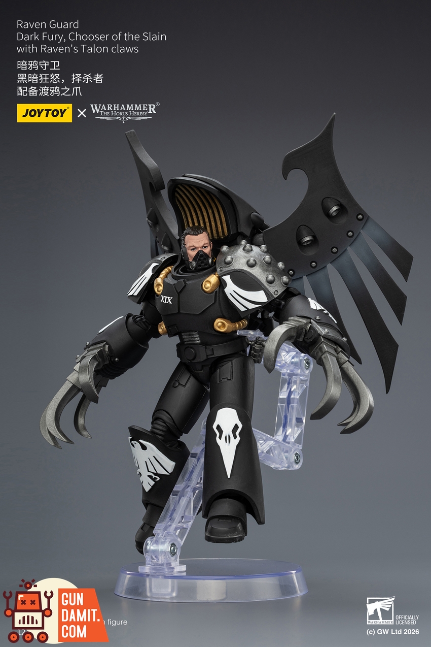 JoyToy JT04155 1/18 Warhammer The Horus Heresy Raven Guard Dark Fury, Chooser of the Slain with Raven's Talon claws - View 7 JoyToy JT04155 1/18 Warhammer The Horus Heresy Raven Guard Dark Fury, Chooser of the Slain with Raven's Talon claws - View 7