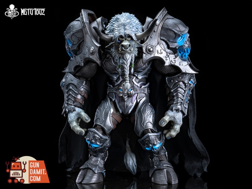 Mety Toyz 1/10 Adventurer's World Tauren Warrior - View 4 Mety Toyz 1/10 Adventurer's World Tauren Warrior - View 4