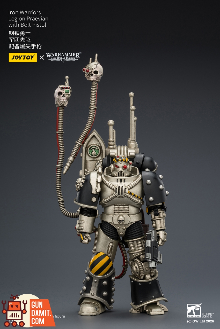 JoyToy JT03912 1/18 Warhammer The Horus Heresy Iron Warriors Legion Praevian with Bolt Pistol - View 2 JoyToy JT03912 1/18 Warhammer The Horus Heresy Iron Warriors Legion Praevian with Bolt Pistol - View 2