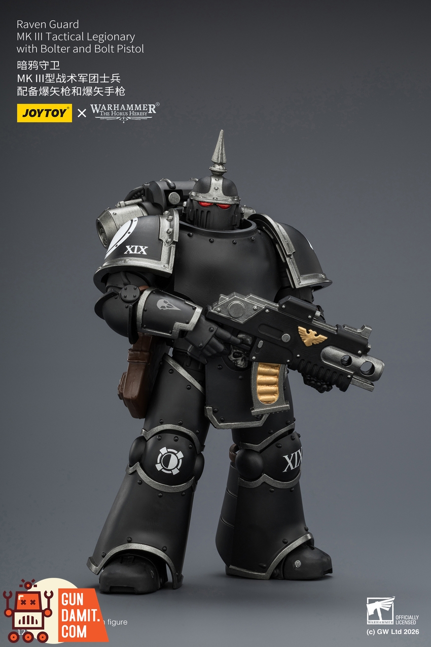 JoyToy JT03943 1/18 Warhammer The Horus Heresy Raven Guard MK III Tactical Legionary with Bolter and Bolt Pistol - View 3 JoyToy JT03943 1/18 Warhammer The Horus Heresy Raven Guard MK III Tactical Legionary with Bolter and Bolt Pistol - View 3