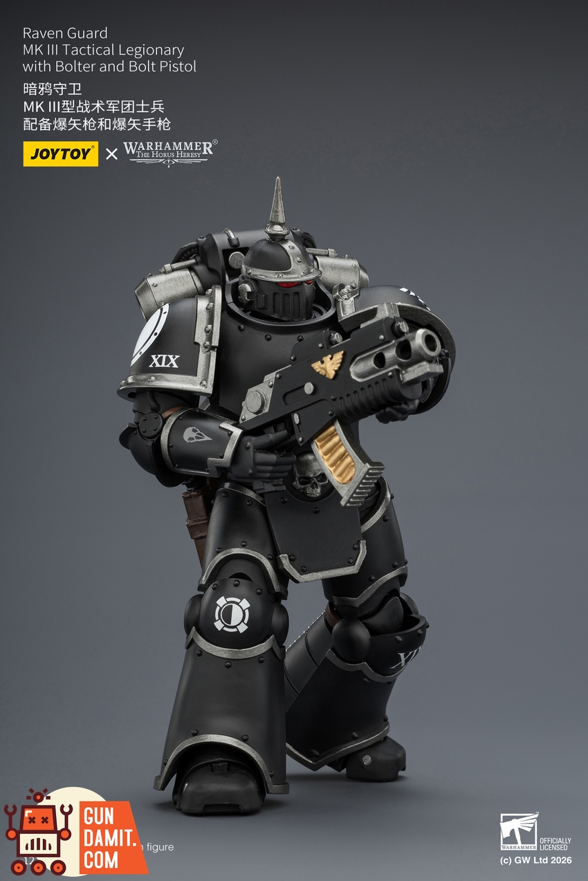 JoyToy JT03943 1/18 Warhammer The Horus Heresy Raven Guard MK III Tactical Legionary with Bolter and Bolt Pistol - View 5 JoyToy JT03943 1/18 Warhammer The Horus Heresy Raven Guard MK III Tactical Legionary with Bolter and Bolt Pistol - View 5