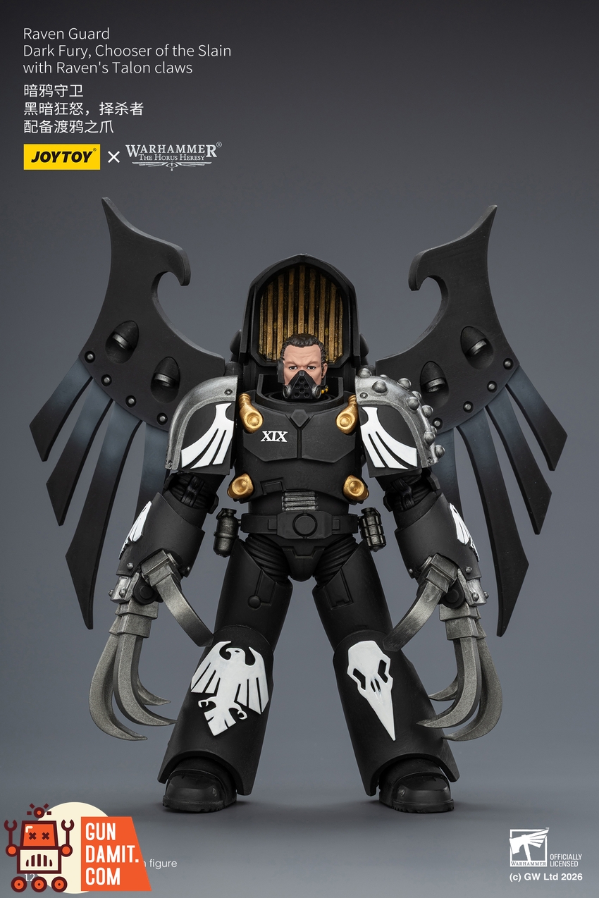 JoyToy JT04155 1/18 Warhammer The Horus Heresy Raven Guard Dark Fury, Chooser of the Slain with Raven's Talon claws - View 1 JoyToy JT04155 1/18 Warhammer The Horus Heresy Raven Guard Dark Fury, Chooser of the Slain with Raven's Talon claws - View 1