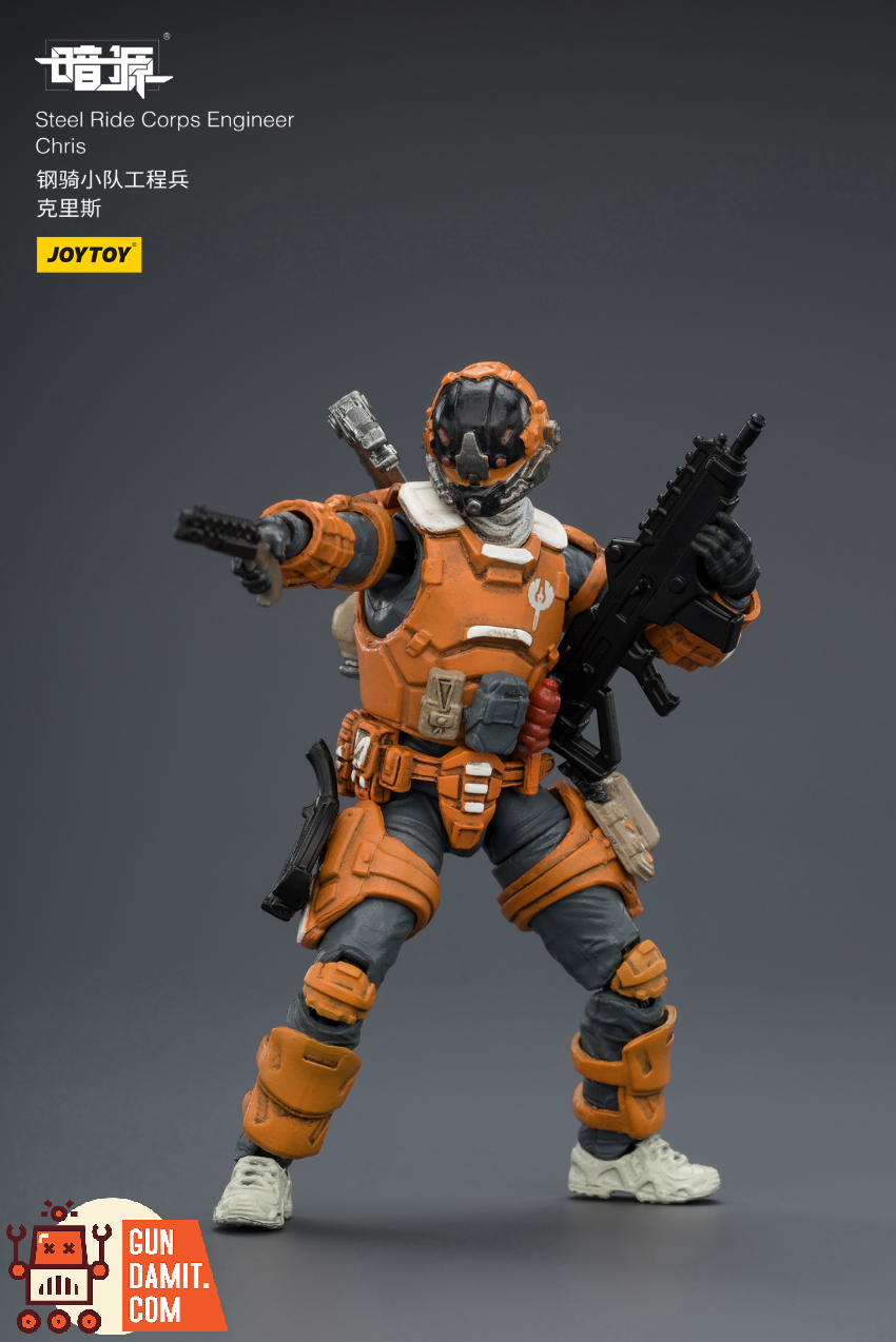 JoyToy JT04131 1/25 Dark Source Steel Ride Corps Engineer Chris - View 6 JoyToy JT04131 1/25 Dark Source Steel Ride Corps Engineer Chris - View 6