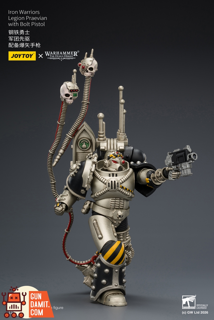 JoyToy JT03912 1/18 Warhammer The Horus Heresy Iron Warriors Legion Praevian with Bolt Pistol - View 5 JoyToy JT03912 1/18 Warhammer The Horus Heresy Iron Warriors Legion Praevian with Bolt Pistol - View 5