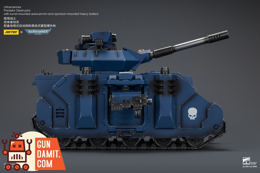 JoyToy JT04278 1/18 Warhammer 40K Ultramarines Predator Destructor with turret-mounted autocannon and sponson-mounted heavy bolters - View 3 JoyToy JT04278 1/18 Warhammer 40K Ultramarines Predator Destructor with turret-mounted autocannon and sponson-mounted heavy bolters - View 3