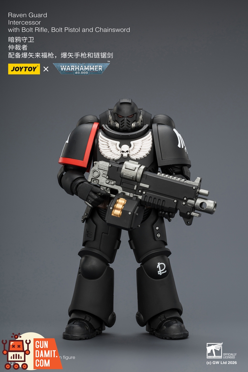 JoyToy JT03899 1/18 Warhammer 40K Raven Guard Intercessor with Bolt Rifle, Bolt Pistol and Chainsword - View 2 JoyToy JT03899 1/18 Warhammer 40K Raven Guard Intercessor with Bolt Rifle, Bolt Pistol and Chainsword - View 2