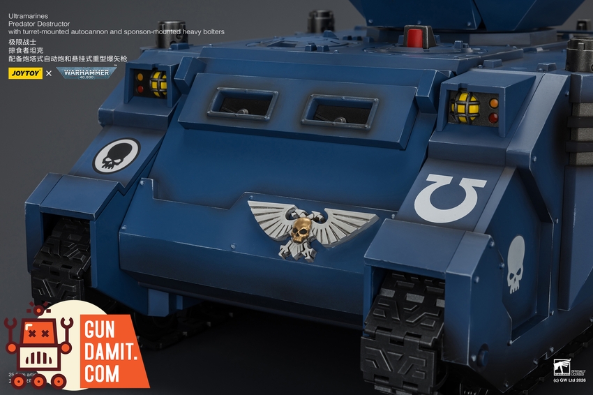 JoyToy JT04278 1/18 Warhammer 40K Ultramarines Predator Destructor with turret-mounted autocannon and sponson-mounted heavy bolters - View 47 JoyToy JT04278 1/18 Warhammer 40K Ultramarines Predator Destructor with turret-mounted autocannon and sponson-mounted heavy bolters - View 47