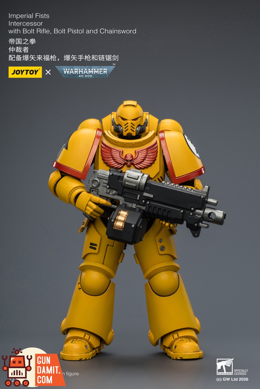 JoyToy JT03844 1/18 Warhammer 40K Imperial Fists Intercessor with Bolt Rifle, Bolt Pistol and Chainsword - View 2 JoyToy JT03844 1/18 Warhammer 40K Imperial Fists Intercessor with Bolt Rifle, Bolt Pistol and Chainsword - View 2
