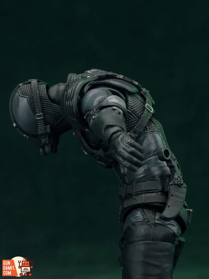 CCS Toys 1/12 FigScript Sam Fisher - View 46 CCS Toys 1/12 FigScript Sam Fisher - View 46
