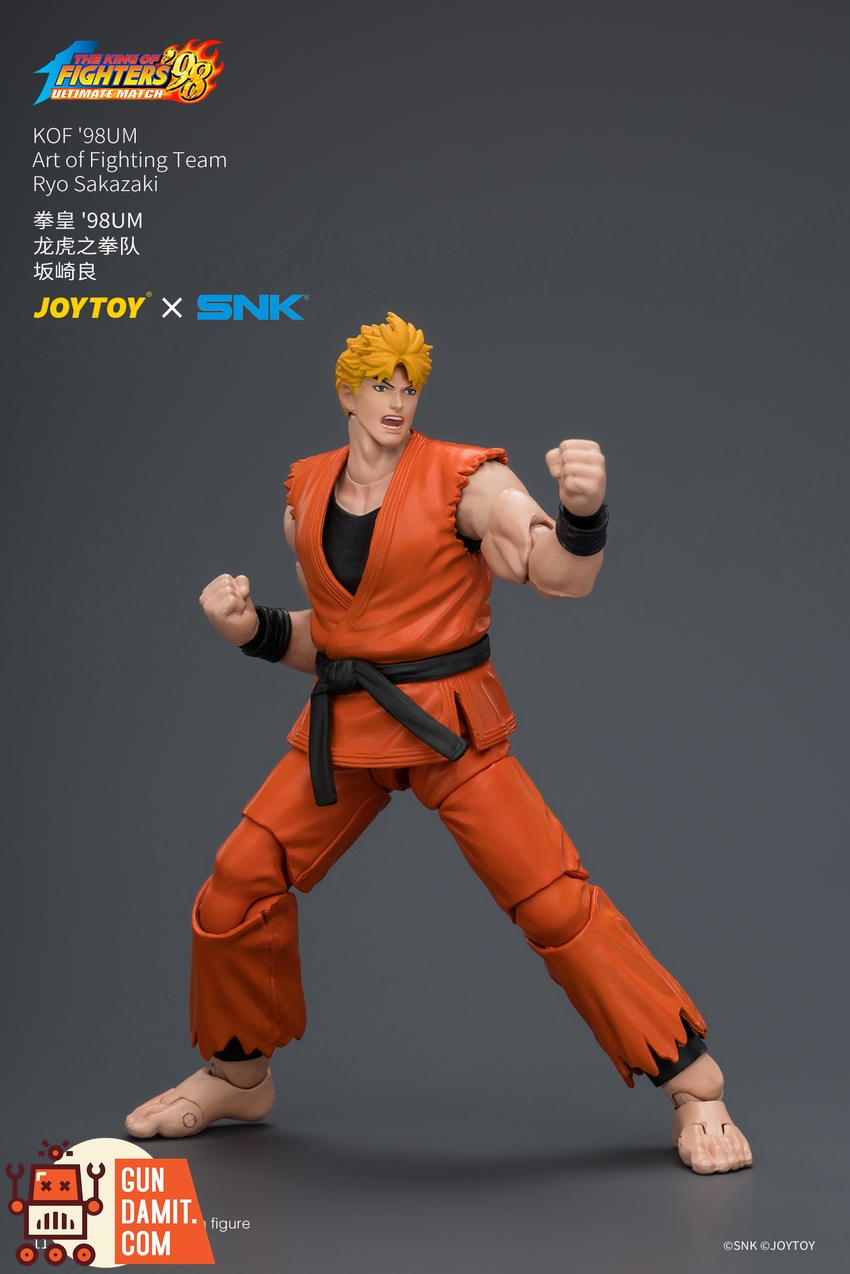 JoyToy JT04612 1/18 SNK KOF'98UM Art of Fighting Team Ryo Sakazaki - View 4 JoyToy JT04612 1/18 SNK KOF'98UM Art of Fighting Team Ryo Sakazaki - View 4