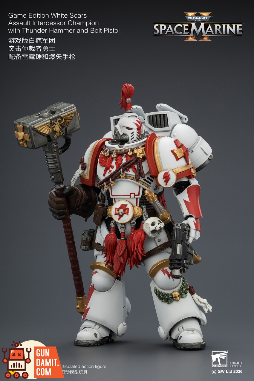 JoyToy JT04407 1/18 Warhammer 40K Game Edition White Scars Assault Intercessor Champion with Thunder Hammer and Bolt Pistol - View 2 JoyToy JT04407 1/18 Warhammer 40K Game Edition White Scars Assault Intercessor Champion with Thunder Hammer and Bolt Pistol - View 2