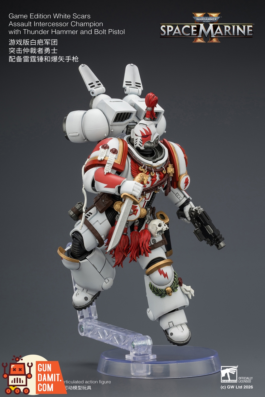 JoyToy JT04407 1/18 Warhammer 40K Game Edition White Scars Assault Intercessor Champion with Thunder Hammer and Bolt Pistol - View 8 JoyToy JT04407 1/18 Warhammer 40K Game Edition White Scars Assault Intercessor Champion with Thunder Hammer and Bolt Pistol - View 8