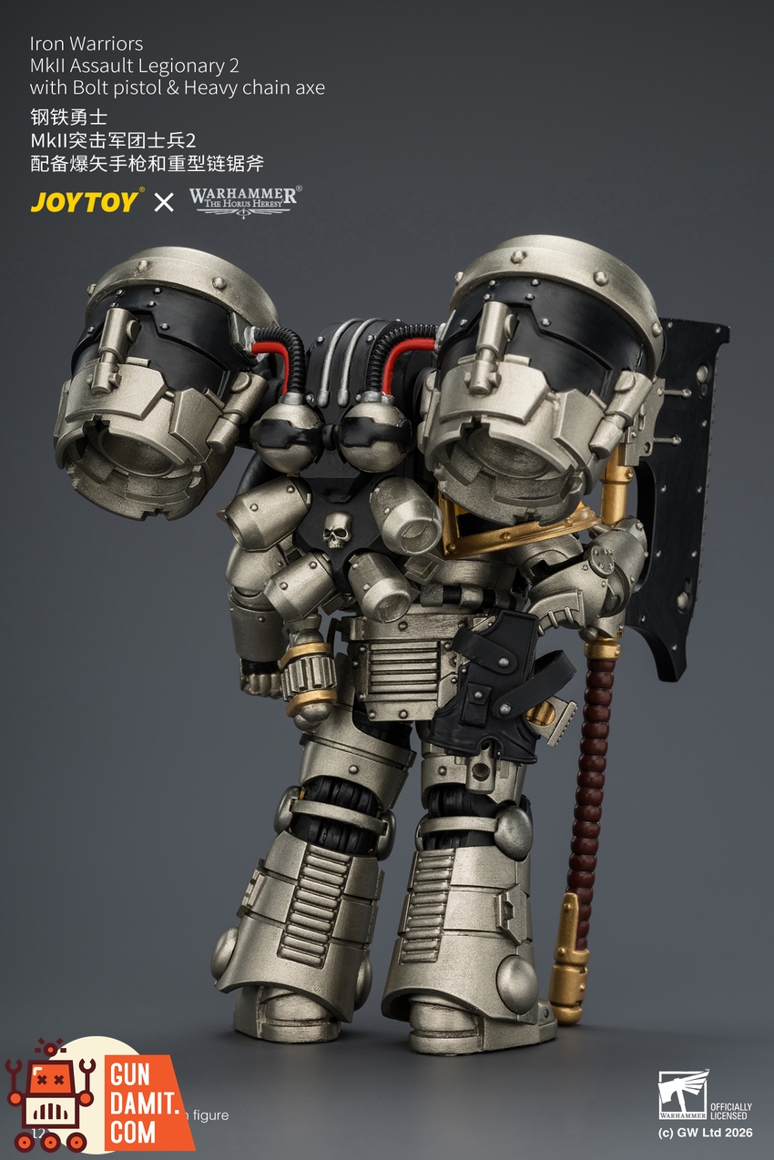 JoyToy JT04506 1/18 Warhammer The Horus Heresy Iron Warriors MkII Assault Legionary2 with Bolt pistol & Heavy chain axe - View 4 JoyToy JT04506 1/18 Warhammer The Horus Heresy Iron Warriors MkII Assault Legionary2 with Bolt pistol & Heavy chain axe - View 4