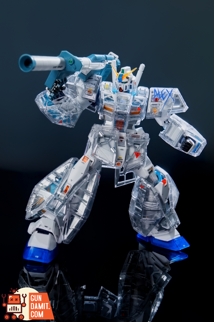 Yiming Model 1/100 YM001J Alex 2.0 Model Kit Clear Color Ver. - View 8 Yiming Model 1/100 YM001J Alex 2.0 Model Kit Clear Color Ver. - View 8