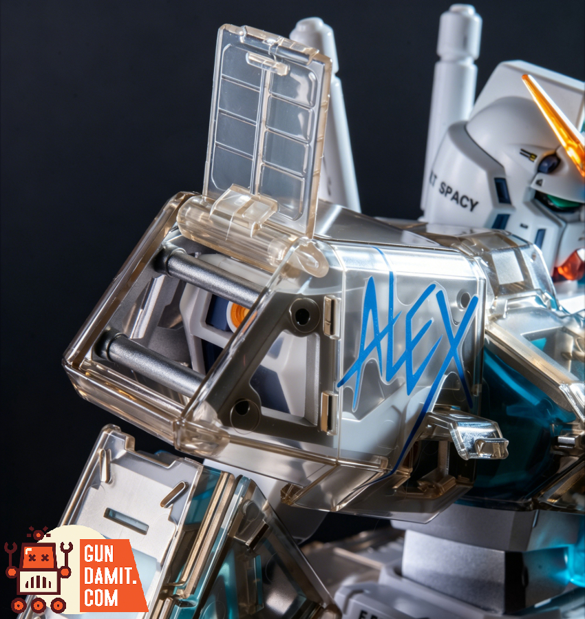 Yiming Model 1/100 YM001Y Alex 2.0 Model Kit Smokey Clear Ver. - View 1 Yiming Model 1/100 YM001Y Alex 2.0 Model Kit Smokey Clear Ver. - View 1