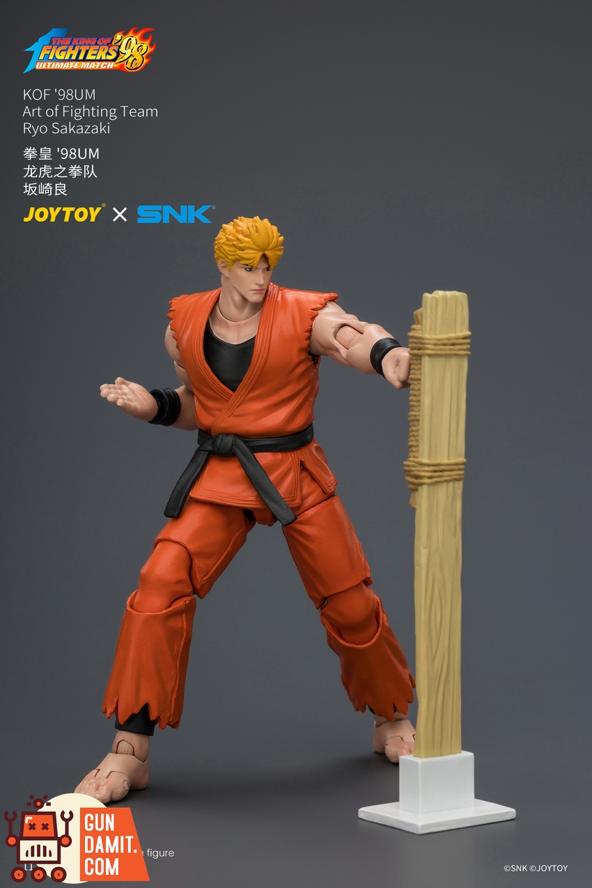 JoyToy JT04612 1/18 SNK KOF'98UM Art of Fighting Team Ryo Sakazaki - View 10 JoyToy JT04612 1/18 SNK KOF'98UM Art of Fighting Team Ryo Sakazaki - View 10