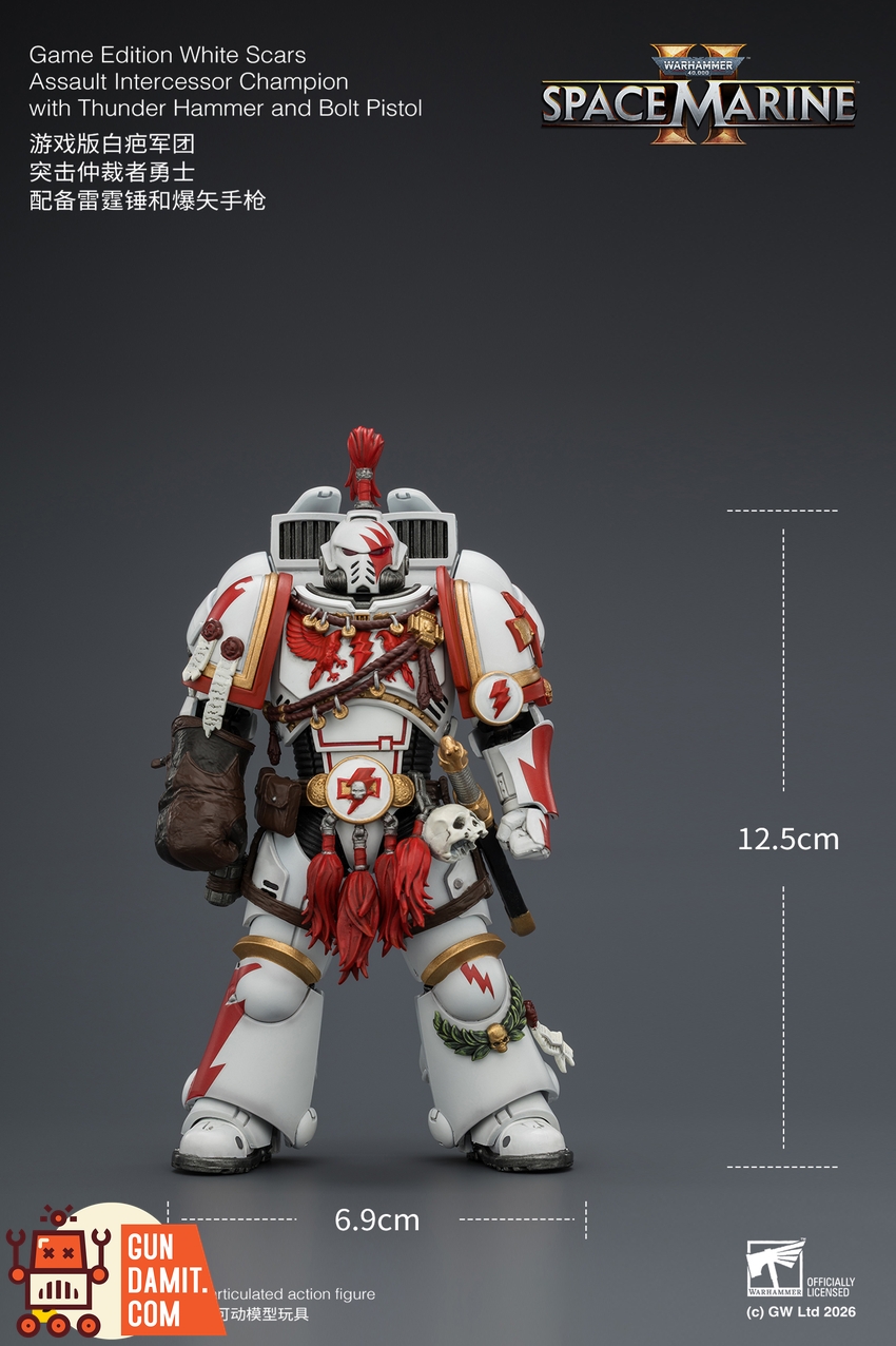 JoyToy JT04407 1/18 Warhammer 40K Game Edition White Scars Assault Intercessor Champion with Thunder Hammer and Bolt Pistol - View 10 JoyToy JT04407 1/18 Warhammer 40K Game Edition White Scars Assault Intercessor Champion with Thunder Hammer and Bolt Pistol - View 10