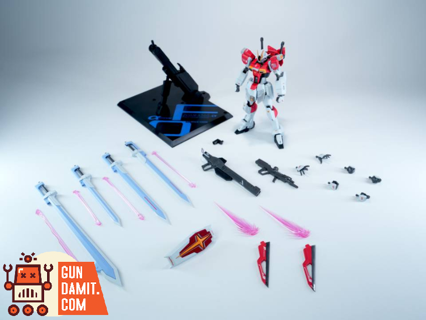 Angry Shinn 1/144 Flying Bird Swordsman Mr. Greatsword Pulse MR Style Model Kit - View 1 Angry Shinn 1/144 Flying Bird Swordsman Mr. Greatsword Pulse MR Style Model Kit - View 1
