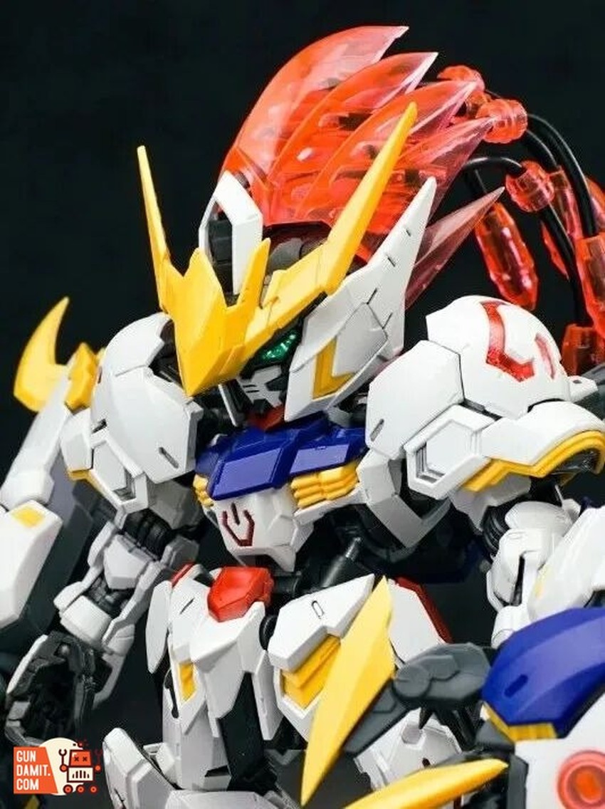 LMTOYS 1/100 Barbatos Wolf King Giant Claw Accessory Set Model Kit - View 3 LMTOYS 1/100 Barbatos Wolf King Giant Claw Accessory Set Model Kit - View 3