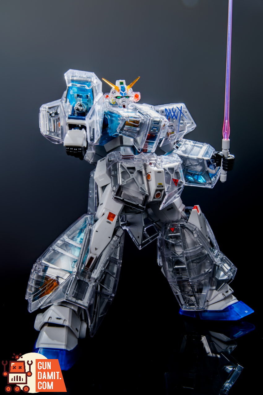 Yiming Model 1/100 YM001J Alex 2.0 Model Kit Clear Color Ver. - View 5 Yiming Model 1/100 YM001J Alex 2.0 Model Kit Clear Color Ver. - View 5