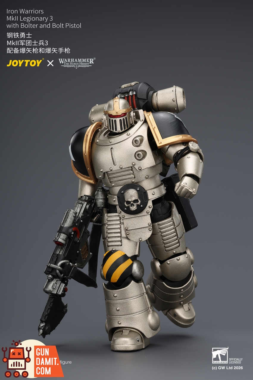 JoyToy JT04476 1/18 Warhammer The Horus Heresy Iron Warriors MkII Legionary3 with Bolter and Bolt Pistol - View 7 JoyToy JT04476 1/18 Warhammer The Horus Heresy Iron Warriors MkII Legionary3 with Bolter and Bolt Pistol - View 7