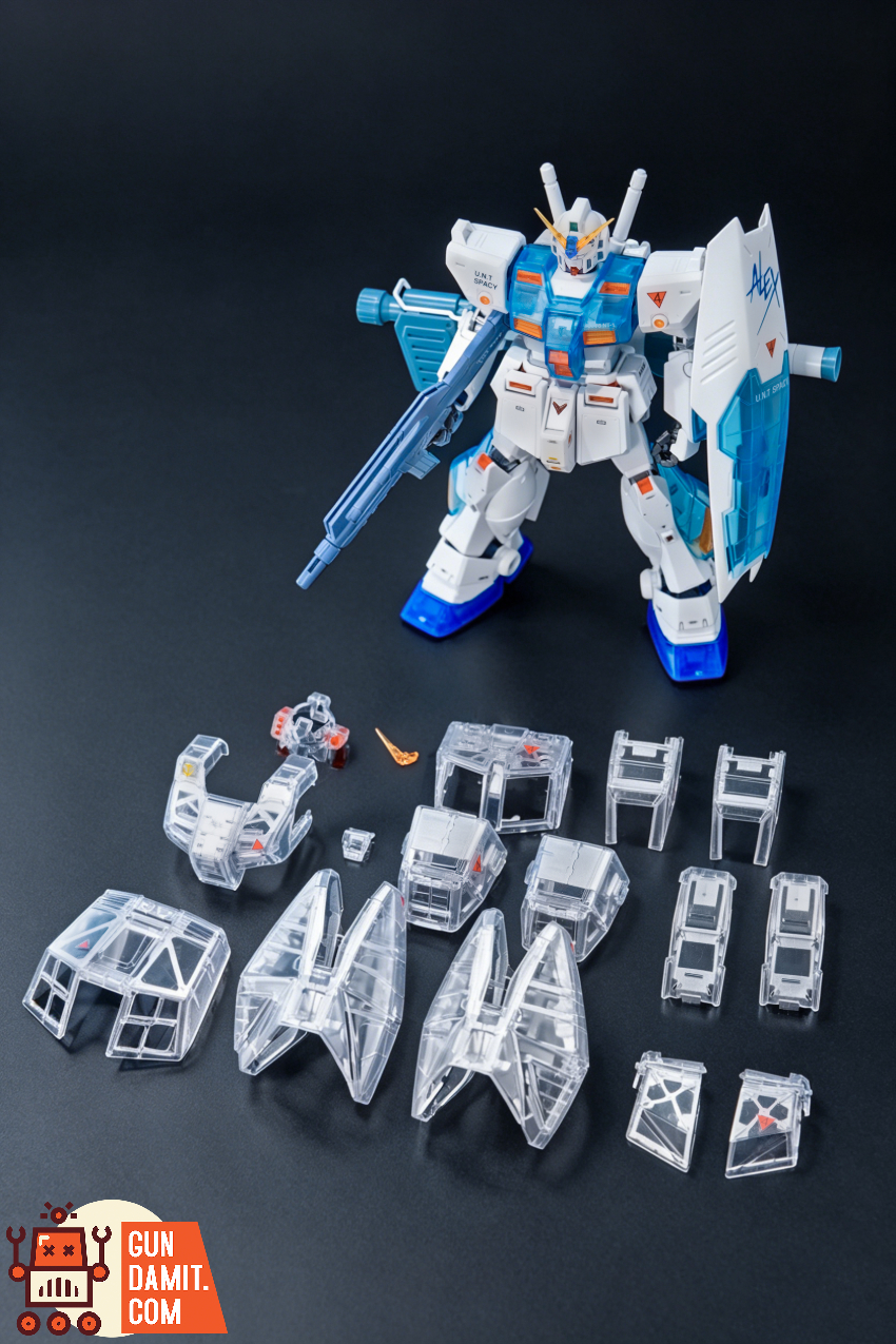 Yiming Model 1/100 YM001J Alex 2.0 Model Kit Clear Color Ver. - View 23 Yiming Model 1/100 YM001J Alex 2.0 Model Kit Clear Color Ver. - View 23