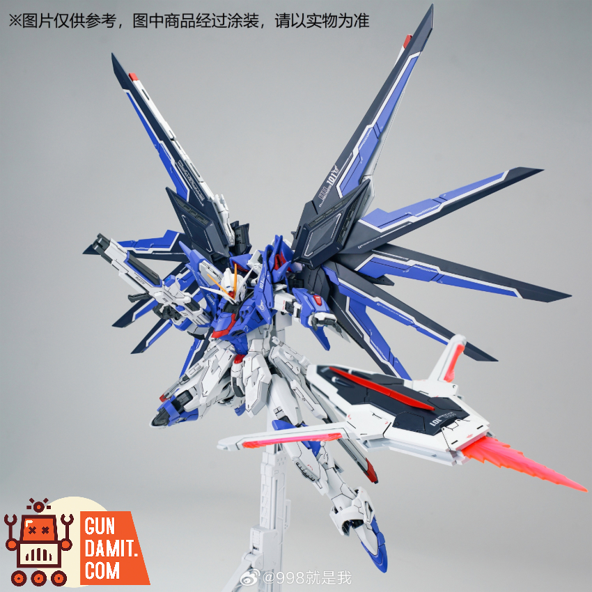 Shenma Model 1/100 Azure Knight Model Kit - View 7 Shenma Model 1/100 Azure Knight Model Kit - View 7