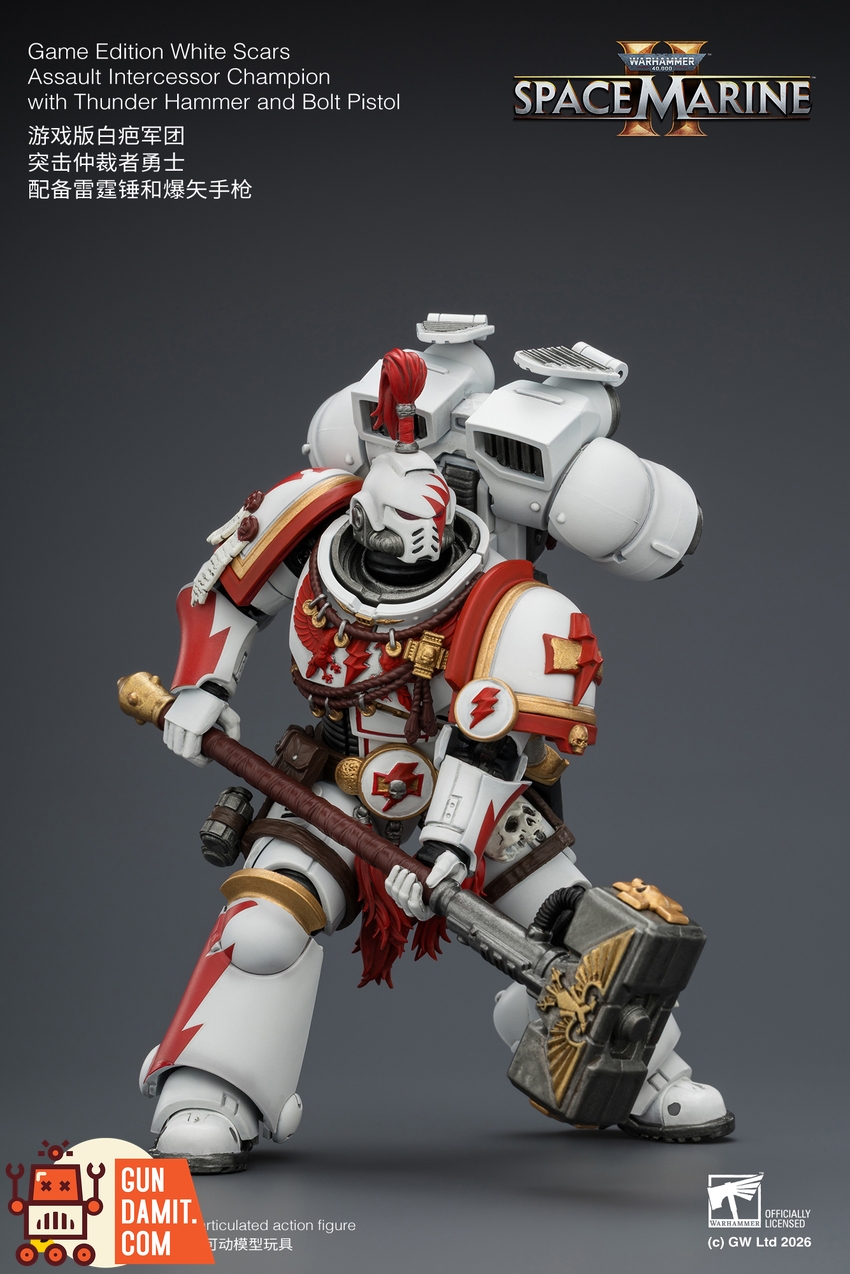 JoyToy JT04407 1/18 Warhammer 40K Game Edition White Scars Assault Intercessor Champion with Thunder Hammer and Bolt Pistol - View 6 JoyToy JT04407 1/18 Warhammer 40K Game Edition White Scars Assault Intercessor Champion with Thunder Hammer and Bolt Pistol - View 6