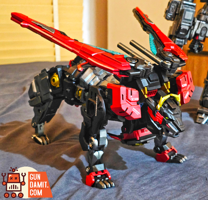 ARX TOYS ATX-01 Beast Emperor: Black Lion - View 2 ARX TOYS ATX-01 Beast Emperor: Black Lion - View 2