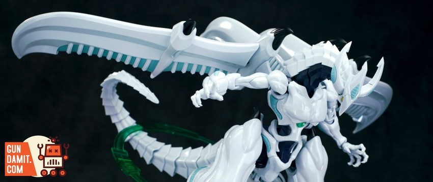 Gu Yin Animation 5DS-01 Yu-Gi-Oh! 5D's Shooting Star Dragon Model Kit - View 2 Gu Yin Animation 5DS-01 Yu-Gi-Oh! 5D's Shooting Star Dragon Model Kit - View 2