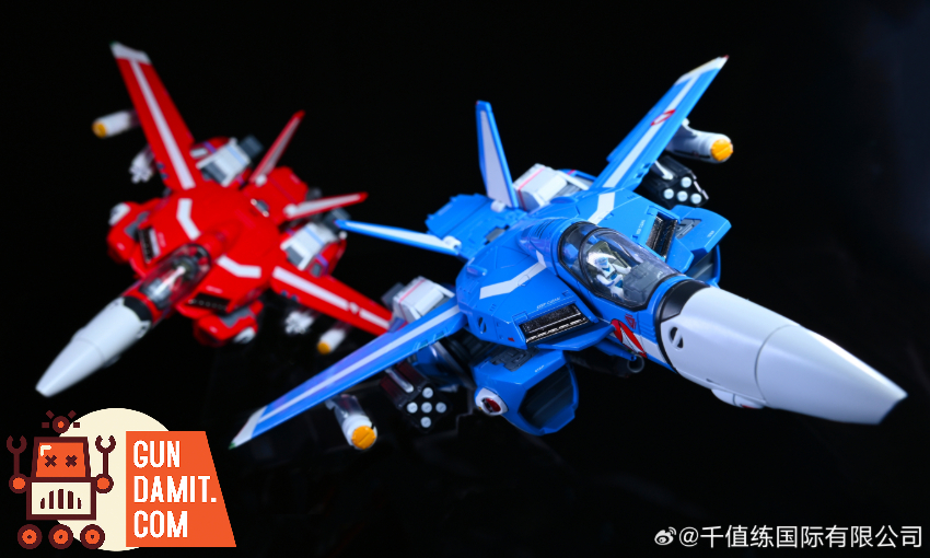 Unix Square VF-1J Robotech ROBO-DOU Max Sterling - View 1 Unix Square VF-1J Robotech ROBO-DOU Max Sterling - View 1