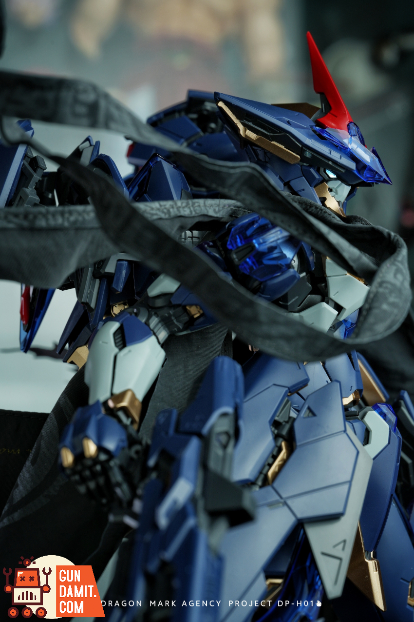 XiaoT 1/100 DP-H01 Dragon Mark Agency Ling Yao Exclusive Tactical Cape Accessory Shadow Courier - View 4 XiaoT 1/100 DP-H01 Dragon Mark Agency Ling Yao Exclusive Tactical Cape Accessory Shadow Courier - View 4