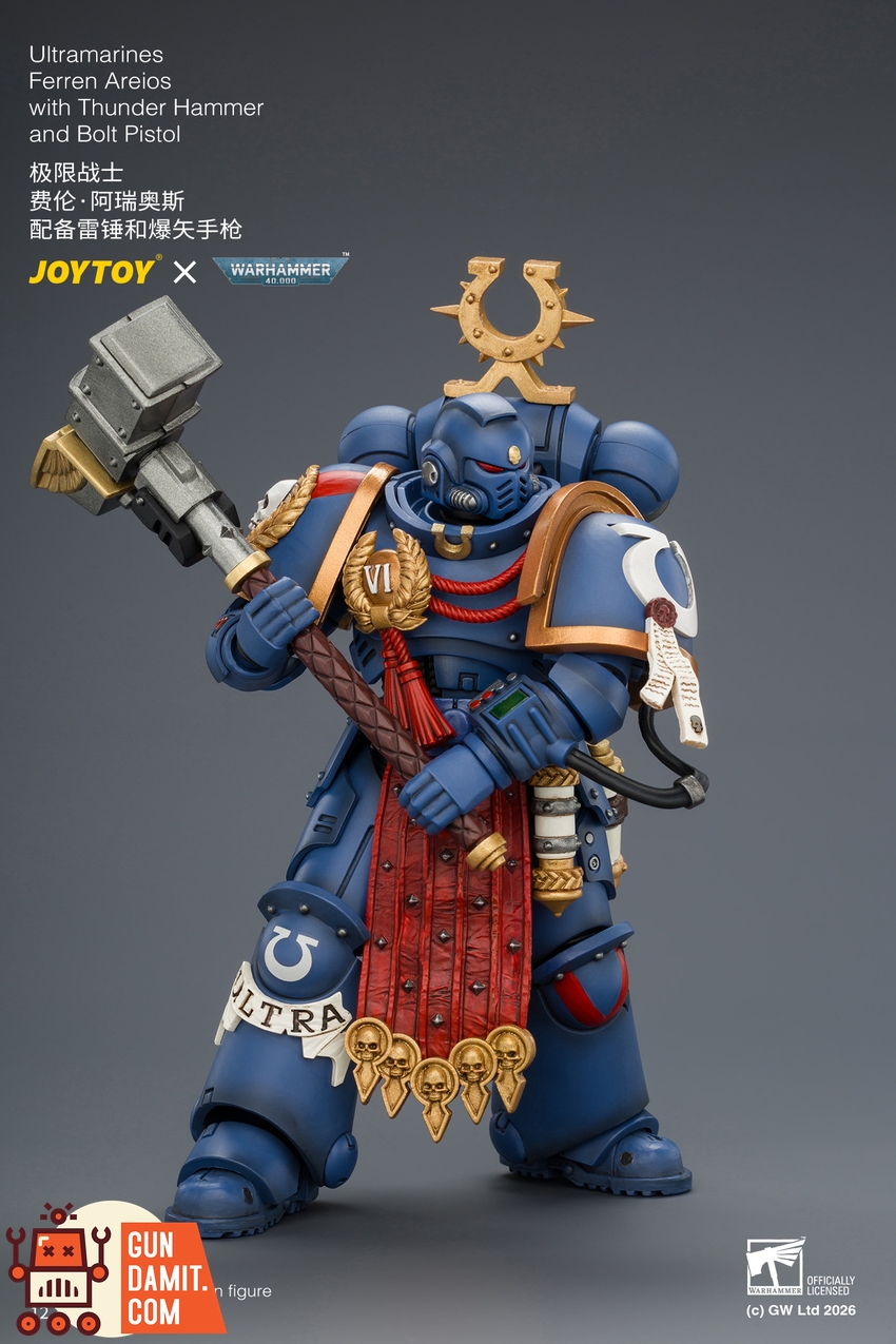 JoyToy JT04889 1/18 Warhammer 40K Ultramarines Ferren Areios with Thunder Hammer and Bolt Pistol - View 10 JoyToy JT04889 1/18 Warhammer 40K Ultramarines Ferren Areios with Thunder Hammer and Bolt Pistol - View 10