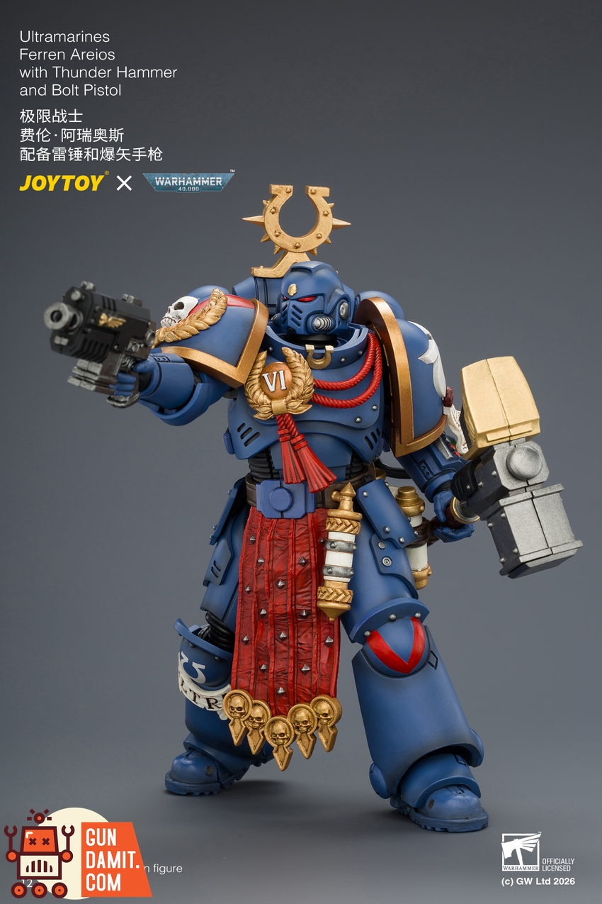 JoyToy JT04889 1/18 Warhammer 40K Ultramarines Ferren Areios with Thunder Hammer and Bolt Pistol - View 9 JoyToy JT04889 1/18 Warhammer 40K Ultramarines Ferren Areios with Thunder Hammer and Bolt Pistol - View 9