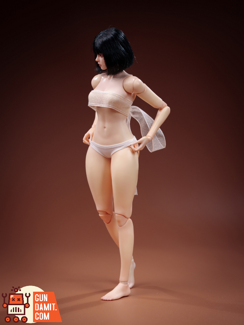 trickyMan12 & WORKING DIVA 1/6 FB-10032 DT06B Female Tall and Curvy Body Type Dewy Warm Toned Fair Skin Version - View 8 trickyMan12 & WORKING DIVA 1/6 FB-10032 DT06B Female Tall and Curvy Body Type Dewy Warm Toned Fair Skin Version - View 8
