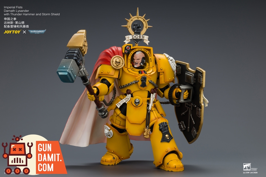 JoyToy JT04896 1/18 Warhammer 40K Imperial Fists Darnath Lysander with Thunder Hammer and Storm Shield - View 7 JoyToy JT04896 1/18 Warhammer 40K Imperial Fists Darnath Lysander with Thunder Hammer and Storm Shield - View 7