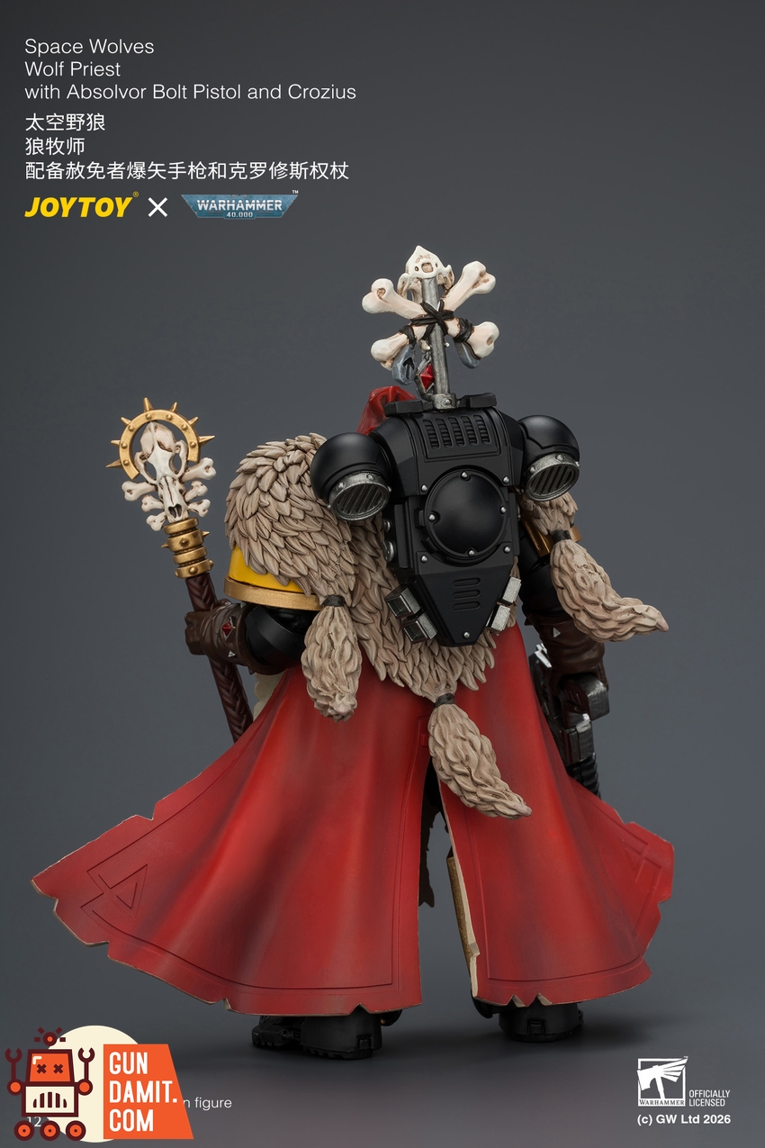 JoyToy JT04766 1/18 Warhammer 40k Space Wolves Wolf Priest with Absolvor Bolt Pistol and Crozius - View 4 JoyToy JT04766 1/18 Warhammer 40k Space Wolves Wolf Priest with Absolvor Bolt Pistol and Crozius - View 4