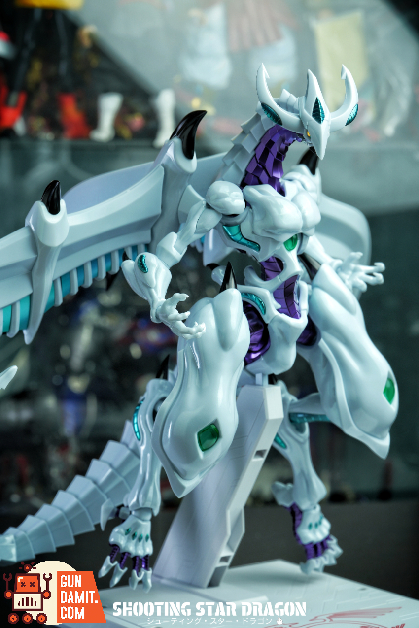 Gu Yin Animation 5DS-01 Yu-Gi-Oh! 5D's Shooting Star Dragon Model Kit - View 1 Gu Yin Animation 5DS-01 Yu-Gi-Oh! 5D's Shooting Star Dragon Model Kit - View 1