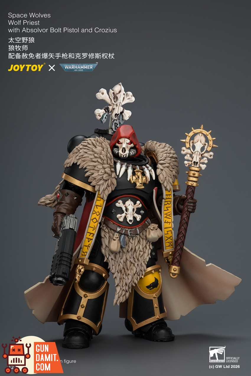 JoyToy JT04766 1/18 Warhammer 40k Space Wolves Wolf Priest with Absolvor Bolt Pistol and Crozius - View 3 JoyToy JT04766 1/18 Warhammer 40k Space Wolves Wolf Priest with Absolvor Bolt Pistol and Crozius - View 3